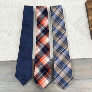 Men’s Navy Plaid Necktie Bundle